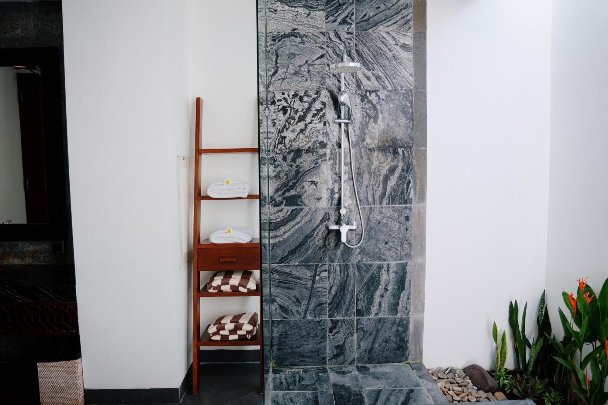 Sanur Akana Boutique Hotel מראה חיצוני תמונה